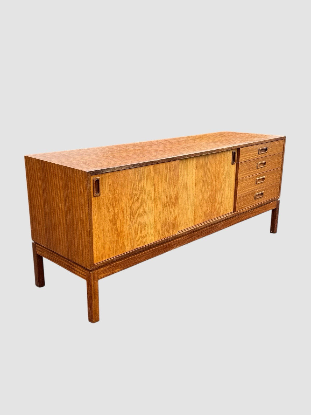 Mid Century Modern Retro Sideboard Storage Cabinet