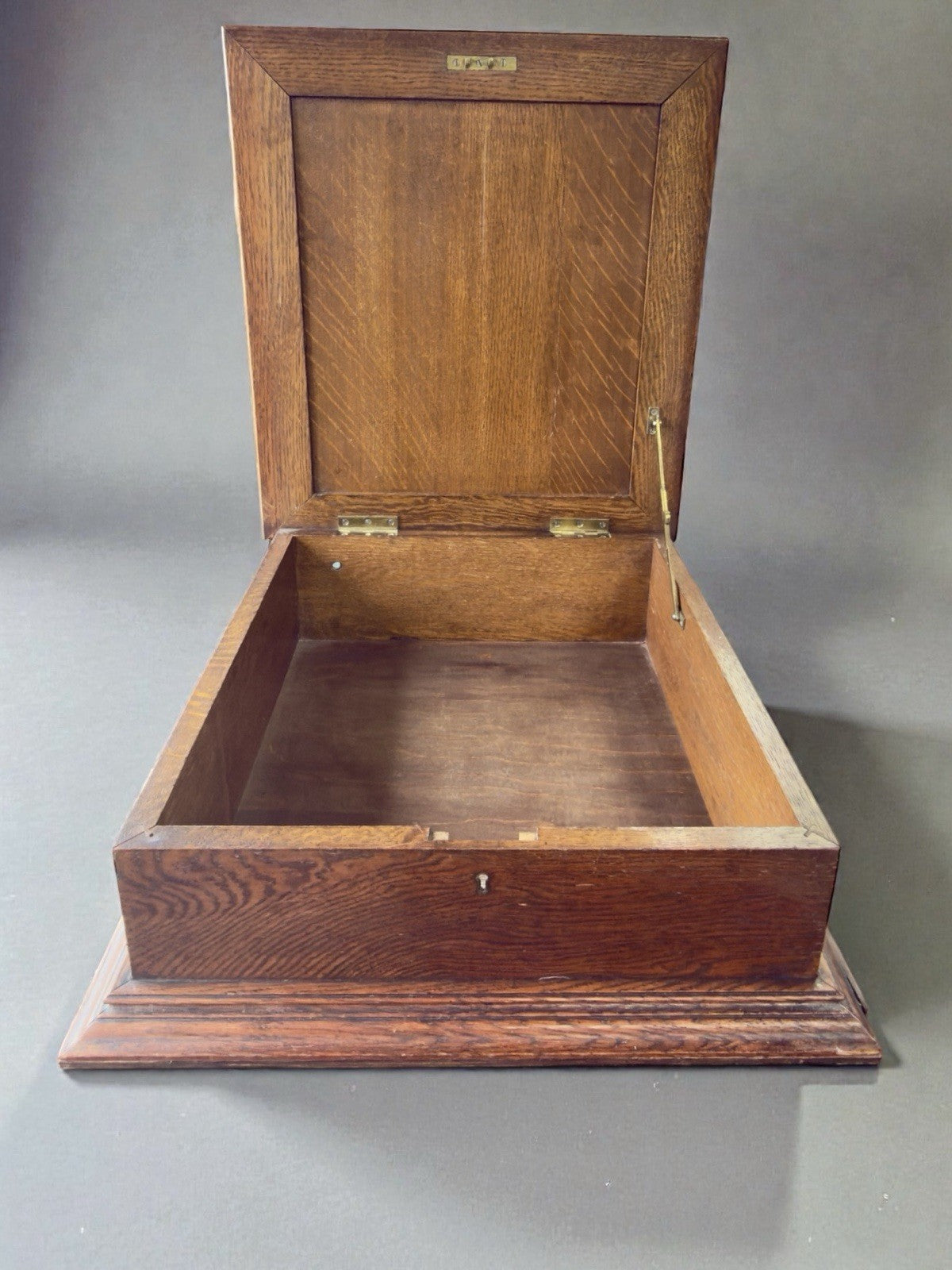 Vintage Oak Bible Box Storage Chest • Antique Style Vintage Bible Box Wood