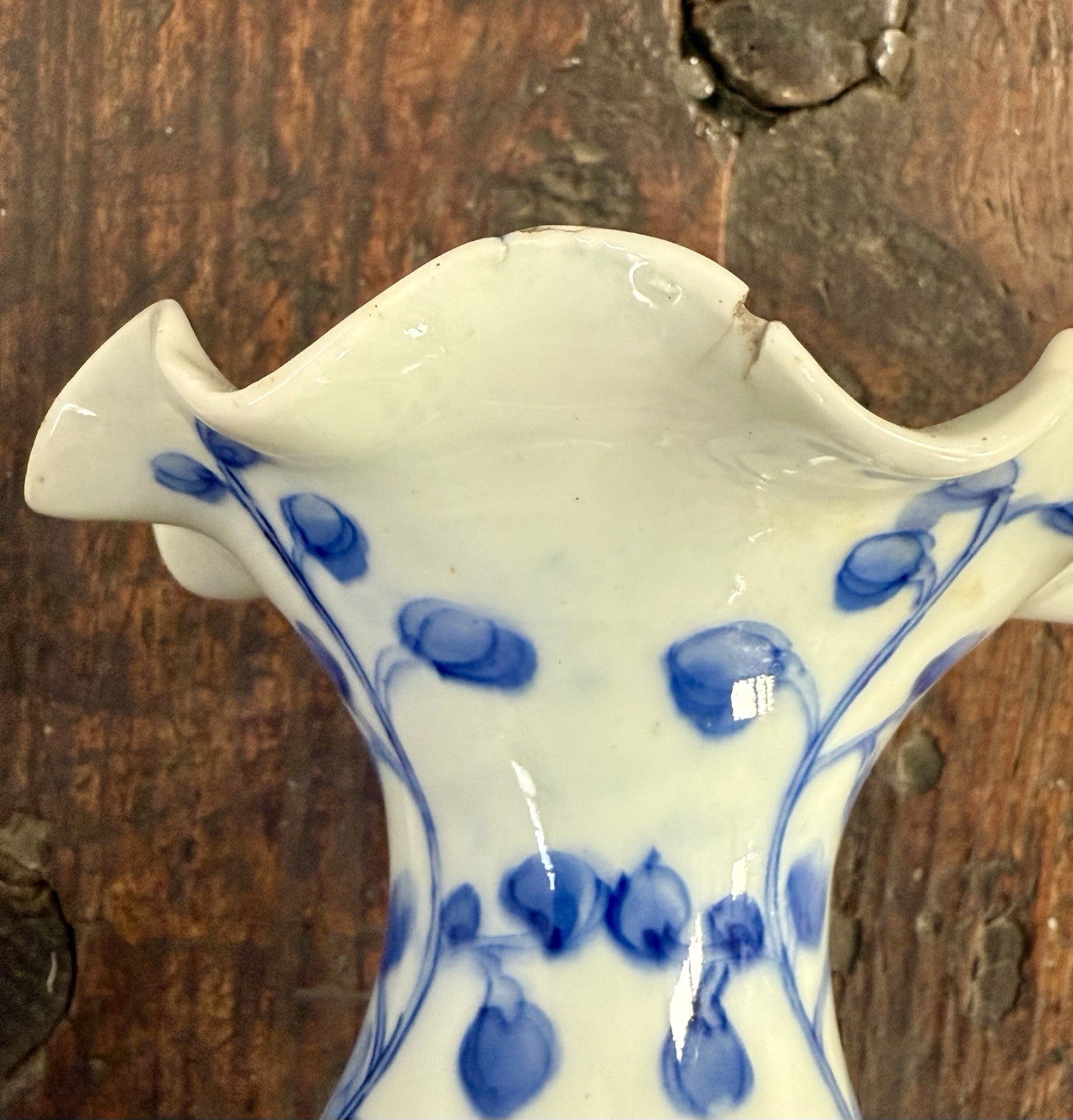 Antique Blue And White Chinese Floral Vase 