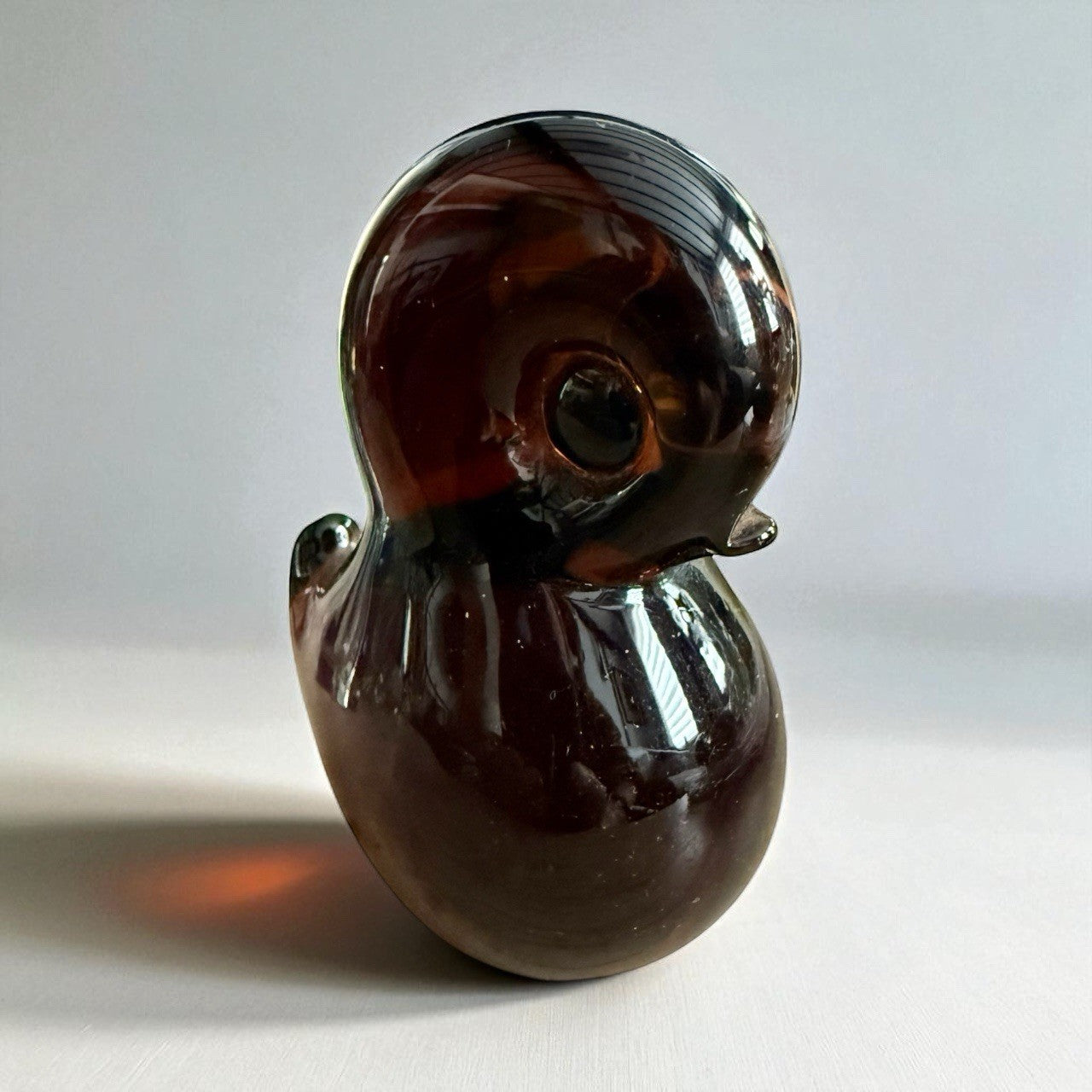 Pippi the Duck brown glass paperweight by Josef Marcolin for FM Konstglass M-250
