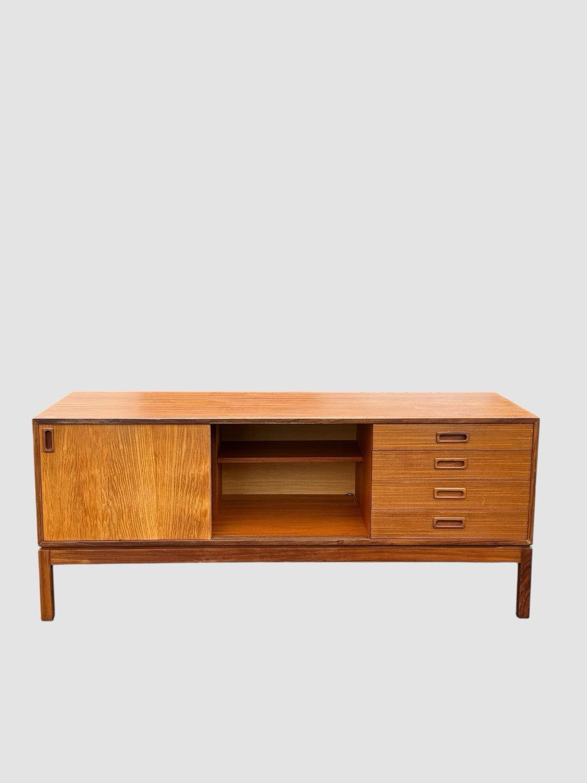 Mid Century Modern Retro Sideboard Storage Cabinet