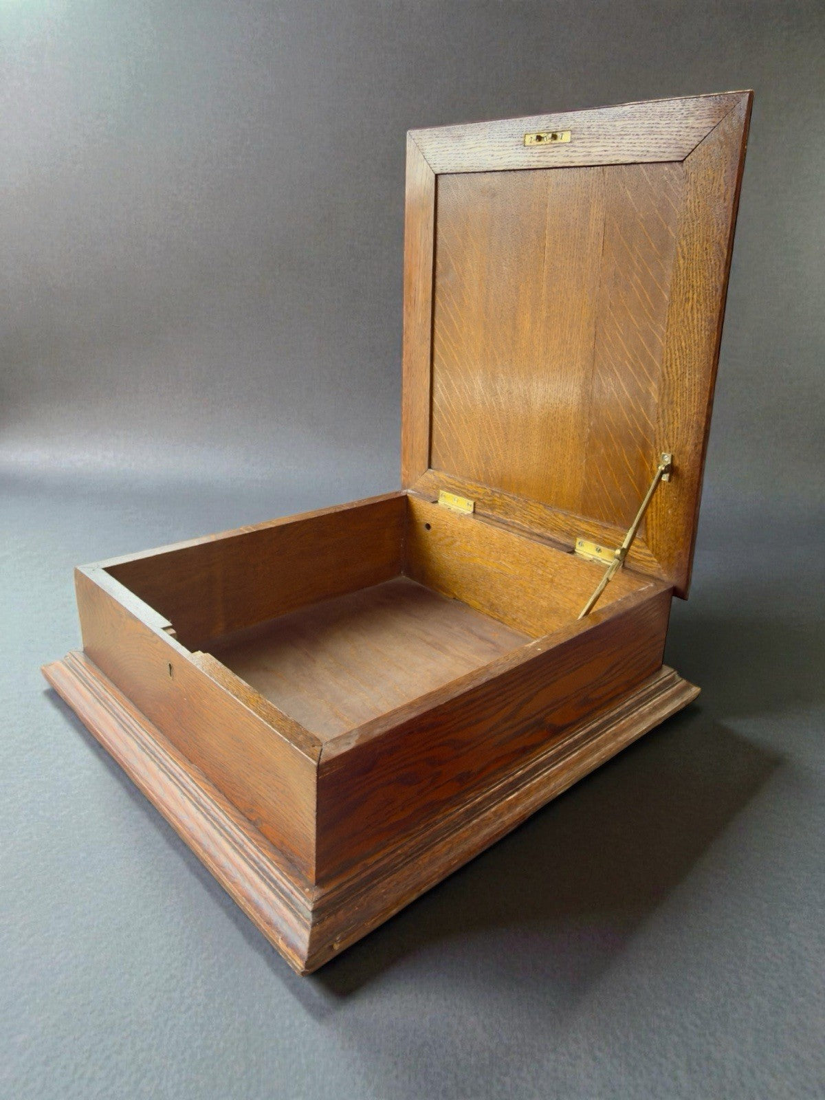 Vintage Oak Bible Box Storage Chest • Antique Style Vintage Bible Box Wood