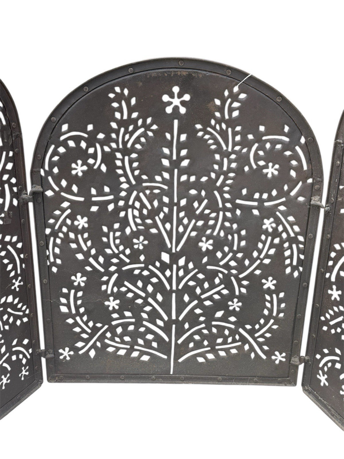Decorative Cut Iron Antique Fire Guard 